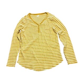 Duluth Trading Co Women's Longtail T Long Sleeve Henley, Button Detail, Size L